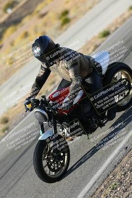 media/Nov-12-2023-Classic Track Days (Sun) [[11f17acb81]]/Group 3/session 4 turn 10/